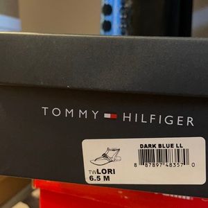 Size 6.5 Super cute navy sandals